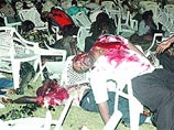 В результате двух взрывов в Кампале, столице Уганды, погибли 64 человека. Два взрыва прогремели в местах скопления болельщиков, смотревших финальный матч чемпионата мира по футболу