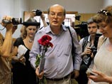 Экс-директора музея и общественного центра им. А.Д. Сахарова Юрий Самодуров Экс-директора музея и общественного центра им. А.Д. Сахарова Юрий Самодуров