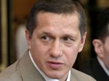Разведанных запасов России хватит для добычи нефти приблизительно на 25 лет, газа - на 70 лет Разведанных запасов России хватит для добычи нефти приблизительно на 25 лет, газа - на 70 лет