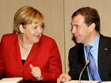 Дмитрий Медведев и Ангела Меркель. Встреча с представителями российских и германских деловых кругов, 15 июля 2010 года