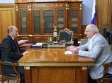 Михалков рассказал Путину о том, как прошел кинофестиваль, и пожаловался на московские власти Михалков рассказал Путину о том, как прошел кинофестиваль, и пожаловался на московские власти