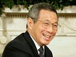 Самым "оцененным" политиком в мировом масштабе, согласно версии сайта, является премьер-министр Сингапура Ли Сянь Лун