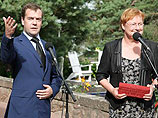Его финская коллега Тарья Халонен приняла высокого гостя в своей летней резиденции "Култаранта" 