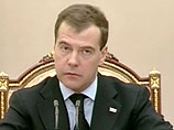 Медведев намерен за 2 недели решить проблему с поставкой финского мяса