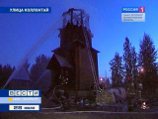 В петербургском храме-часовне сгорела звонница и обрушилась крыша
