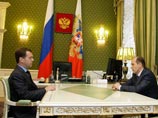Запад с недоумением воспринял принятие нового закона о расширении полномочий ФСБ, который накануне подписал президент РФ Дмитрий Медведев