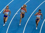 Золото на четырехсотметровке с результатом 49,89 секунды завоевала Татьяна Фирова, 0,03 секунды ей уступила показавшая личный рекорд Ксения Усталова, а Кривошапка финишировала с результатом 50,10 секунды