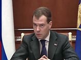 Несмотря на надежды правозащитников на то, что президент Дмитрий Медведев убедит Памфилову остаться на своей должности, он принял ее отставку и удерживать не стал