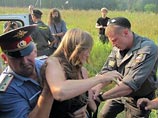 Лидера защитников Химкинского леса снова задержали, допросили и оштрафовали Лидера защитников Химкинского леса снова задержали, допросили и оштрафовали