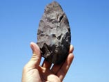 Ученые нашли древнейшие следы человеческих орудий и "состарили" каменный век на 800 тысяч лет