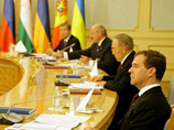 Лукашенко больше не желает российской помощи в строительстве АЭС