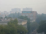 Дым от природных пожаров появился накануне поздно вечером в некоторых районах Москвы. Это связано с восточным ветром. Особенно сильно смог ощущался на юго-востоке, юго-западе, юге и востоке города