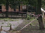Гроза в Петербурге обрушила два строительных крана - пострадала женщина