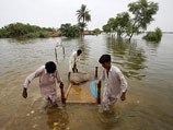 Пакистану потребуется 5 лет и до 15 млрд долларов для проведения восстановительных работ в районах, пострадавших от небывалого в истории страны наводнения