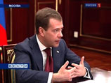 Президент Медведев велел развивать в Ингушетии "правильный" ислам вместо зарубежного экстремистского