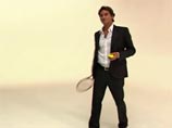 Удивительный рекламный трюк Федерера вызвал споры в интернете (ВИДЕО)
