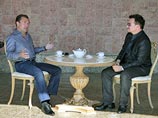 Первый концерт U2 в Москве - Боно говорил о Медведеве, Горбачеве и Шевчуке Первый концерт U2 в Москве - Боно говорил о Медведеве, Горбачеве и Шевчуке