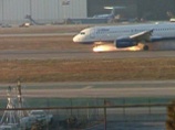 В Калифорнии совершил жесткую посадку самолет JetBlue: пострадали 15 пассажиров