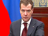 Распоряжение Медведева о приостановлении строительства автодороги через Химкинский лес было отдано 26 августа