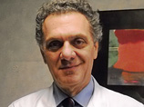 Семь способов борьбы с этим синдромом предложил Аттилио Джакоза, научный директор Департамента гастроэнтерологии санитарно поликлинической группы Монца