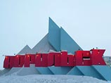 На вопрос, каково его отношение к спору основных акционеров "Норникеля", премьер ответил: "Мне все равно, кто из акционеров будет владеть контрольным пакетом или в каком соотношении" На вопрос, каково его отношение к спору основных акционеров "Норникеля", премьер ответил: "Мне все равно, кто из акционеров будет владеть контрольным пакетом или в каком соотношении"