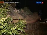 Под Нижним Новгородом броневик протаранил переполненный автобус Под Нижним Новгородом броневик протаранил переполненный автобус