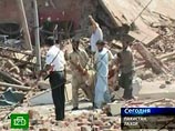 Жертвами трех взрывов в пакистанском городе Лахоре в среду стали 25 человек, более 120 человек получили ранения различной степени тяжести, сообщили журналистам представители местной полиции