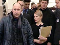 Тимошенко не будет скрываться и готова пойти в тюрьму. Сумку она уже собрала Тимошенко не будет скрываться и готова пойти в тюрьму. Сумку она уже собрала