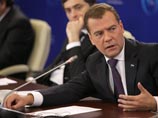В своей речи в Ярославле Медведев отметил, что первые два года после того, как занял пост президента, он занимался изменением политической структуры на федеральном и региональном уровне