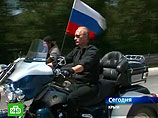 Путин уже ведет президентскую гонку и на российских выборах 2012 года победит, категорично заявляет в блоге на сайте The Foreign Policy журналист Стив Ливайн