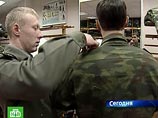 Российским призывникам загодя начали рассылать повестки. В военкоматах осталось мало сотрудников, вовремя они не справятся Российским призывникам загодя начали рассылать повестки. В военкоматах осталось мало сотрудников, вовремя они не справятся