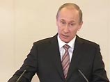 В то же время премьер Владимир Путин выражает недовольство тем, что далеко еще не все погорельцы получили причитающиеся им выплаты, и требует от губернаторов ускорить процесс