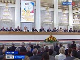 Владимир Путин считает неправильным постоянно увеличивать пособия по безработице и выступает за аккуратный баланс интересов при определении размеров оплаты труда Владимир Путин считает неправильным постоянно увеличивать пособия по безработице и выступает за аккуратный баланс интересов при определении размеров оплаты труда