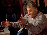 Лужкова подозревают в том, что он не вернется из-за границы. В мэрии называют это "бредом" Лужкова подозревают в том, что он не вернется из-за границы. В мэрии называют это "бредом"