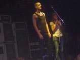Концерт британской рок-группы Placebo в Москве сорвался из-за недомогания солиста