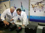 Медведев раскритиковал российскую "оборонку" и велел сделать ее двигателем модернизации - по примеру США Медведев раскритиковал российскую "оборонку" и велел сделать ее двигателем модернизации - по примеру США