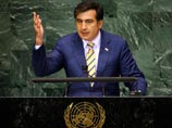 Саакашвили уже успел выступить на саммите по программе целей развития тысячелетия, которая была принята ООН десять лет назад. Пресс-служба президента отмечает, что он коснулся различных сфер, касающихся не только Грузии
