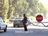 Автоколонна военных Минобороны и Национальной гвардии Таджикистана передвигалась в минувшее воскресенье в районный центр Рашт, что в 185 километрах от Душанбе, для укрепления блокпостов в рамках операции по задержанию 25 преступников