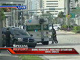 В городе Корал-Гейблс в США (штат Флорида) преступники, пытавшиеся ограбить банк Bank of America, в результате захватили заложников