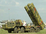 Россия, по условиям сделки, должна была поставить Ирану пять дивизионов зенитной ракетной системы (ЗРС) С-300ПМУ-1 на общую сумму около 800 миллионов долларов