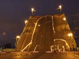 Арт-группой "Война" заинтересовался центр по борьбе с экстремизмом Арт-группой "Война" заинтересовался центр по борьбе с экстремизмом