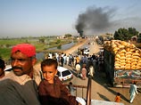 В Пакистане  сожгли транспортную колонну НАТО - около 30 бензовозов