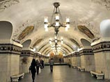 На станции метро "Киевская" обрушилась лепнина, пострадавших  нет
