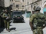 Два израильских сержанта признаны виновными в том, что использовали девятилетнего палестинского мальчика в качестве живого миноискателя, проверяя захваченный им дом на наличие взрывчатки