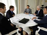 "Единая Россия" предложила президенту Медведеву четыре кандидатуры на пост мэра Москвы