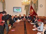 Вечером 10 октября в избирательном штабе КПРФ состоялась пресс-конференция руководства партии, посвященная итогам региональных и муниципальных выборов