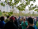 Жители столицы попросили главу государства взять ситуацию под личный контроль и поручить Генпрокуратуре РФ провести проверку законности принятых властями Москвы нормативно-правовых актов по строительству мечети Жители столицы попросили главу государства взять ситуацию под личный контроль и поручить Генпрокуратуре РФ провести проверку законности принятых властями Москвы нормативно-правовых актов по строительству мечети