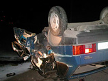 В Свердловской области в ночь на вторник произошло крупное дорожно-транспортное происшествие, в результате которого пять человек погибли еще двое получили травмы