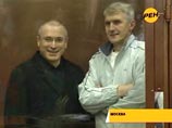 Прокуратура снизила объем нефти, украденной ЮКОСом, на 20 миллионов тонн Прокуратура снизила объем нефти, украденной ЮКОСом, на 20 миллионов тонн