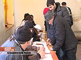 В дагестанском селе толпа, недовольная исходом выборов, разгромила местную администрацию В дагестанском селе толпа, недовольная исходом выборов, разгромила местную администрацию